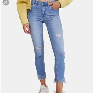 Kylie Frayed skinny jeans